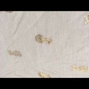 gold pineapple shirt